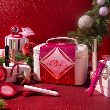 CATRICE Twinkling Treasures ,kalendarz adwentowy z kosmetykami do makijażu i akcesoriami kosmetycznymi, 24 elementy,kompozycja-1
