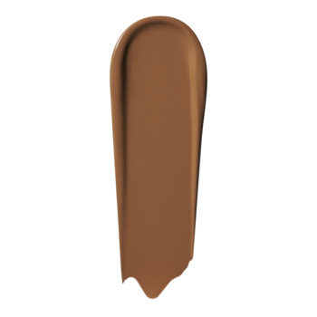 Pionowy swatch nawilżającego podkładu e.l.f. Soft Glam Deep Warm. Bogata, ciemnobrązowa smuga o satynowym wykończeniu.