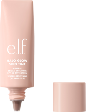 e.l.f. Halo Glow Skin Tint SPF 50 w beżowej tubce z otwartą pompką i zakrętką obok, widok z przodu.
