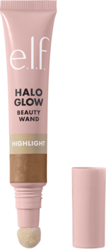 e.l.f. Halo Glow Beauty Wand, różowy płynny rozświetlacz w tubce, Liquid Gold, z beżową gąbką i otwartą nakrętką.