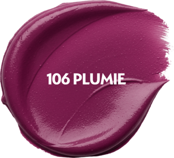 Zbliżenie na mocno rozmazany swatch kremowej pomadki w kolorze głębokiej śliwki z numerem 106 Plumie.
