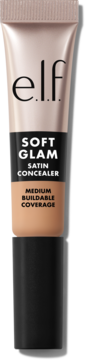 e.l.f. Soft Glam Satin Concealer w beżowo-różowej tubce z czarnym pasem i napisami, średnie krycie, przód.