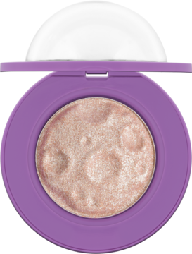 Rozświetlacz bouncy do twarzy i ciała w fioletowej puderniczce, otwarta. Zbliżenie na pofalowany, perłowy puder.