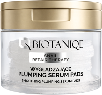 BIOTANIQE Snail Repair Therapy Plumping Serum Pads w przezroczystym słoiku z białymi płatkami i złotą nakrętką, widok z przodu.
