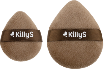 Para beżowych, welurowych gąbeczek KillyS do makijażu, w kształcie łezki, różnej wielkości, widok z przodu.