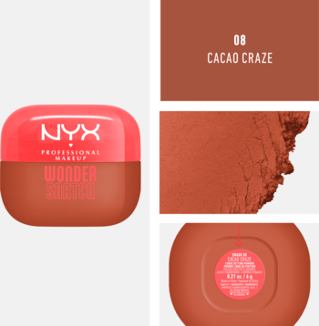 Puder NYX Wonder Snatch Cacao Craze: brązowy pojemnik z czerwonym wieczkiem, próbka koloru i zbliżenie na teksturę pudru.