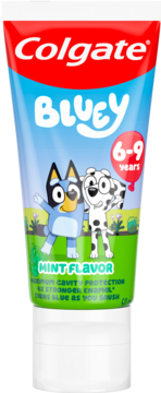 Colgate Bluey pasta do zębów miętowa dla dzieci 6-9 lat. Niebieska tubka z postaciami Bluey i psem, przód.