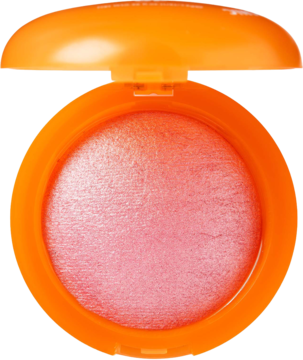 Wypiekany rozświetlacz Trouble Maker Buttered Up Strawberry Glaze Pink w otwartym, pomarańczowym kompakcie. Widok z góry.