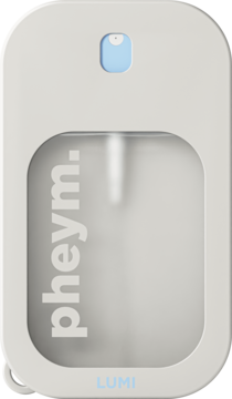 Kompaktowe perfumy Phey.m LUMI w płaskim, białym flakonie z niebieskim atomizerem i oknem, zapach cytrusowo-imbirowy.