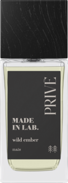 Made in Lab Prive Wild Ember męska woda perfumowana. Przezroczysta butelka z czarną etykietą i drewnianą nakrętką.