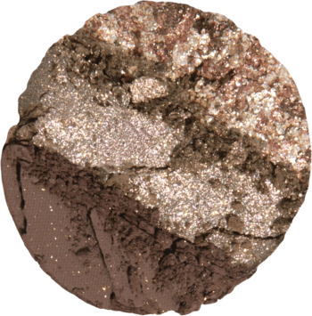 Zbliżenie na crumbled Kaja Beauty Bento Forest Night, trzy błyszczące cienie do powiek w odcieniach brązu i złota.