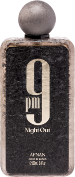 Afnan 9 PM Night Out extrait de parfum w czarnej butelce z metalicznym wykończeniem i dużym złotym '9 pm'.