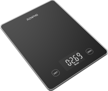 Inteligentna waga kuchenna RENPHO Calibra 1L, czarna, szklana, z cyfrowym wyświetlaczem 0269, widok z góry pod kątem.