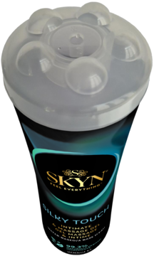 SKYN Silky Touch: żel intymny i do masażu w czarno-turkusowej tubce z unikalną głowicą masującą.
