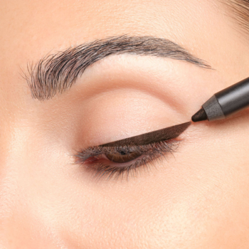 ARTDECO Soft Eye Liner Waterproof, czarna kredka do oczu, rysująca precyzyjną, wodoodporną kreskę na powiece.