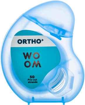 Niebieski, przezroczysty dozownik nici dentystycznej WOOM ORTHO+ z 50 pre-cut strands, widok z przodu.
