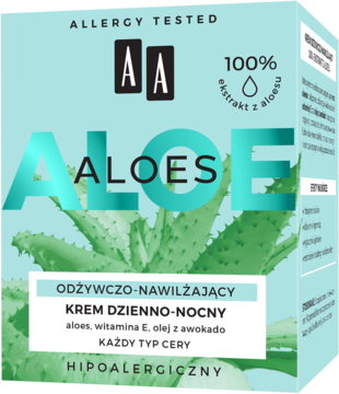 Jasnoniebieskie opakowanie kremu AA Aloes dzień-noc. Hypoalergiczny, z aloesem, witaminą E i awokado.