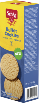 Pionowe ujęcie opakowania bezglutenowych ciasteczek Schär Butter Cookies, żółto-niebieskie, z widocznymi dwoma ciastkami.