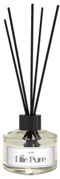 Dyfuzor zapachowy Ellie Pure Noir, czarne patyczki w szklanej butelce z jasnym płynem. Widok z przodu.