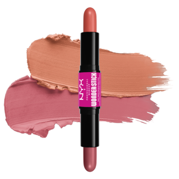 Dwustronny NYX Wonder Stick Cream Blush w czarnym sztyfcie z beżową i różową końcówką, na tle kremowych swatchy.