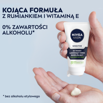 NIVEA MEN Sensitive krem nawilżający w białej tubce, trzymany w dłoni, z rumiankiem i wit. E, 0% alkoholu.
