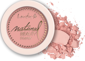 Jasnoróżowy mineralny róż Lovely Natural Beauty w okrągłym kompakcie, obok rozsypany puder, widok z góry.