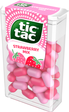 Przezroczyste pudełko Tic Tac Strawberry Mix z różowymi drażetkami i etykietą z truskawkami, widok z przodu.