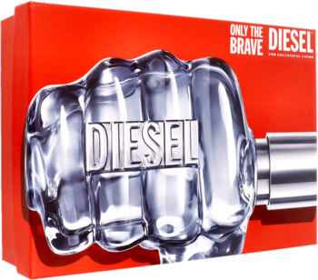 Diesel Only The Brave, woda toaletowa we flakonie pięści, z napisem DIESEL na kłykciach, na tle czerwonego opakowania.
