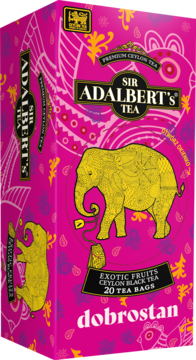 Różowe pudełko Adalbert's Tea Exotic Fruits z grafiką złotego słonia, cejlońska czarna herbata 20 torebek, pod kątem.