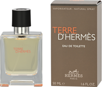 Terre d'Hermès Eau de Toilette dla mężczyzn 50ml, butelka z bursztynowym płynem i brązowe pudełko, z przodu.