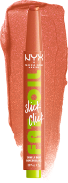 Balsam NYX Fat Oil Slick Click 'Hits Different', koralowy sztyft z połyskiem, na tle rozmazanej próbki koloru.