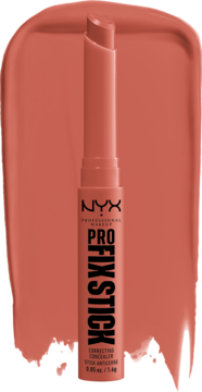 NYX Pro Fix Stick 05 Apricot, korygujący korektor w sztyfcie z kwasem hialuronowym, na tle smugi koloru.