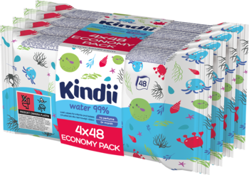 Chusteczki nawilżane Kindii 99% Water 4x48, stos białych opakowań z kolorowymi morskimi rysunkami, widok z przodu.