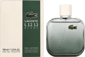 LACOSTE L.12.12 Blanc Eau Intense: męska woda toaletowa 100ml w butelce z krokodylem, obok zielono-białego pudełka.