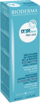 Niebieskie pudełko Bioderma ABCDerm Péri-oral 40ml, krem na podrażnienia wokół ust, widok lekko z boku.