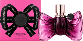 Woda perfumowana Viktor & Rolf Bonbon: flakon kokarda z ciemnym płynem i różowe pudełko z czarną wstążką.