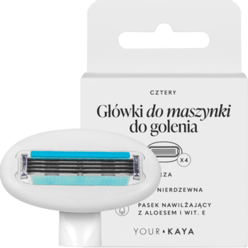 Zbliżenie na białą wymienną główkę Your Kaya z 4 ostrzami, niebieskim paskiem nawilżającym z aloesem. Tło: opakowanie.