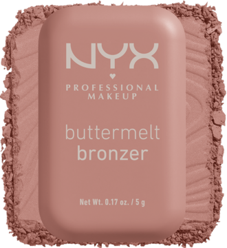 Pudrowy bronzer NYX Buttermelt w matowej, różowo-brązowej paletce, na rozsypanym pudrze, widok z góry.