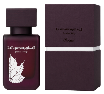 La Yuqawam Jasmine Wisp, perfumy owocowo-kwiatowe w ciemnobordowej butelce z liściem i pudełkiem.