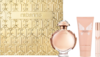 Złoty zestaw prezentowy Paco Rabanne Olympea: woda perfumowana, balsam i miniatura, widok z przodu na czarnym tle.