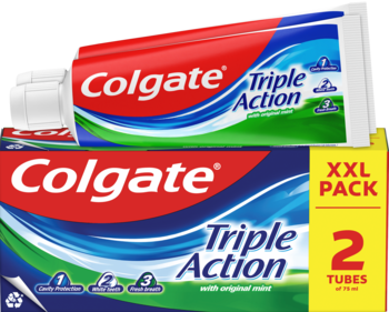 Colgate Triple Action XXL Pack pasta do zębów z miętą, czerwono-niebieskie opakowanie, tubka leży na pudełku.