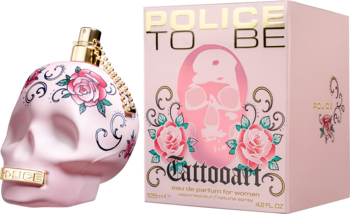 Flakon perfum Police To Be Tattooart różowa czaszka z tatuażami róż, obok różowe opakowanie.