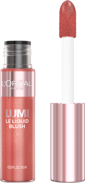 L'Oréal Paris Lumi Le Liquid Blush, koralowy odcień, butelka z wyjętym aplikatorem, promienne wykończenie.