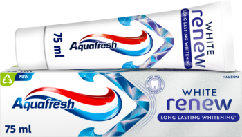Aquafresh White Renew 75 ml, biała pasta do zębów w tubce i pudełku, widok z przodu, usuwa przebarwienia.
