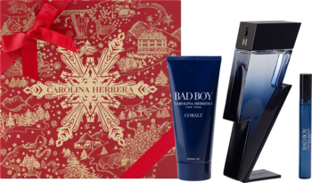 Zestaw Carolina Herrera Bad Boy Cobalt: czerwone pudełko prezentowe, perfumy 100ml, 10ml i żel pod prysznic.