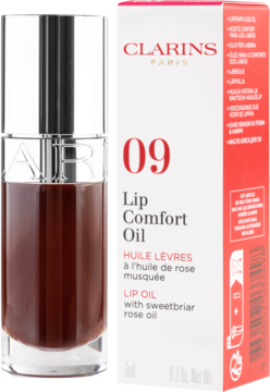 Clarins Lip Comfort Oil 09 Chocolate w butelce i pudełku. Zawiera olejek z dzikiej róży. Widok przodem.