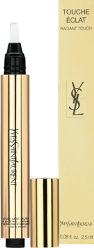 Złoty korektor rozświetlający YSL Touche Eclat w pisaku z białym pędzelkiem, obok beżowe opakowanie produktu.