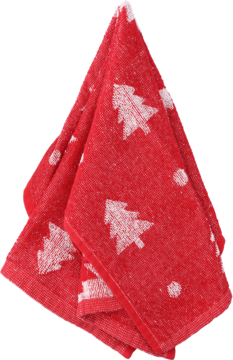 Czerwona serwetka świąteczna złożona w piramidę, z białymi choinkami i śnieżynkami, widok z góry pod kątem.