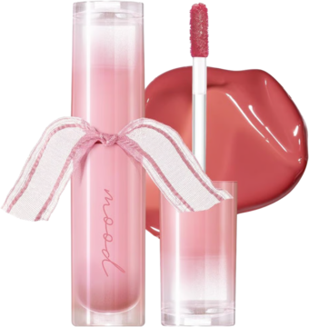 Peripera Ink Mood Glowy Tint Follow Rose: 2 błyszczące tinty w różowym opakowaniu z kokardką, z aplikatorem i próbką.