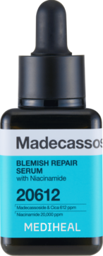 Serum Mediheal Madecassoside Blemish Repair z Niacinamide. Ciemna butelka z zakraplaczem, etykieta biało-niebieska, widok z przodu.